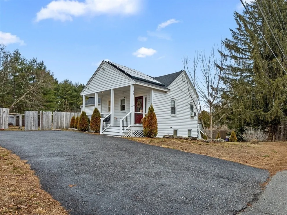 Unit for sale at 3 New Fitchburg Rd, Townsend, MA 01474