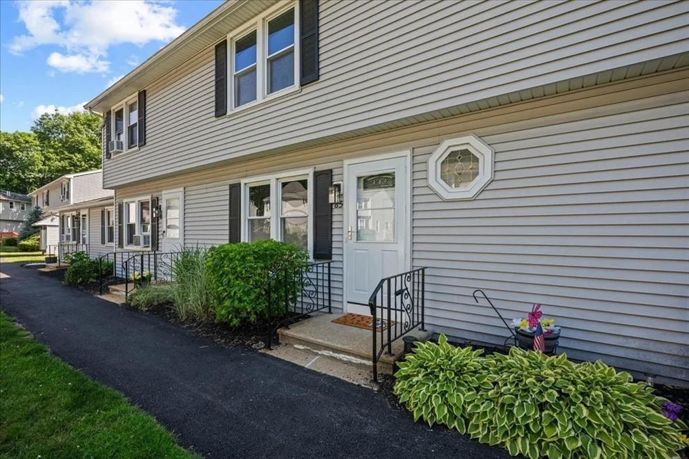 Unit for sale at 270 Sunderland Rd, Worcester, MA 01604