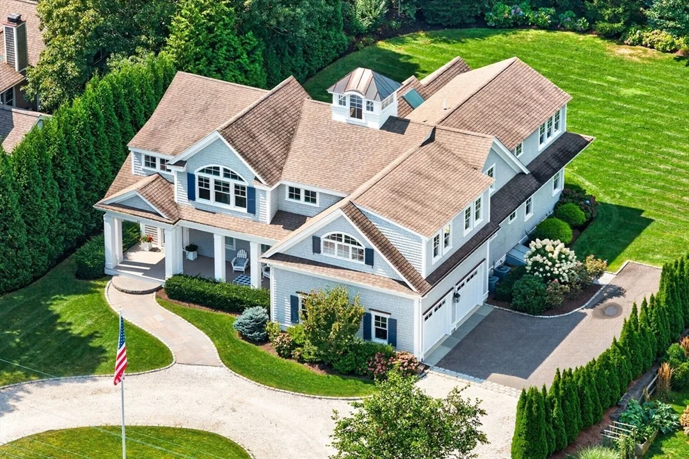 Unit for sale at 40 Middle Rd, Chatham, MA 02650