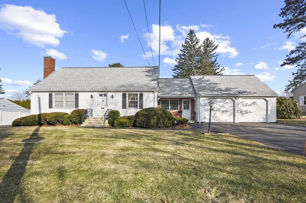 Unit for sale at 2 Betty St, Auburn, MA 01501