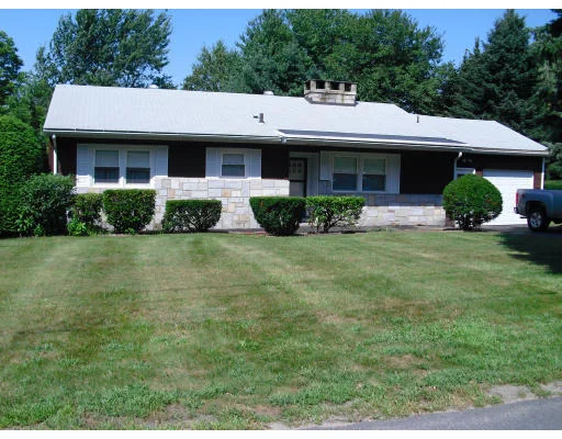Unit for sale at 78 Hood Rd, Tewksbury, MA 01876