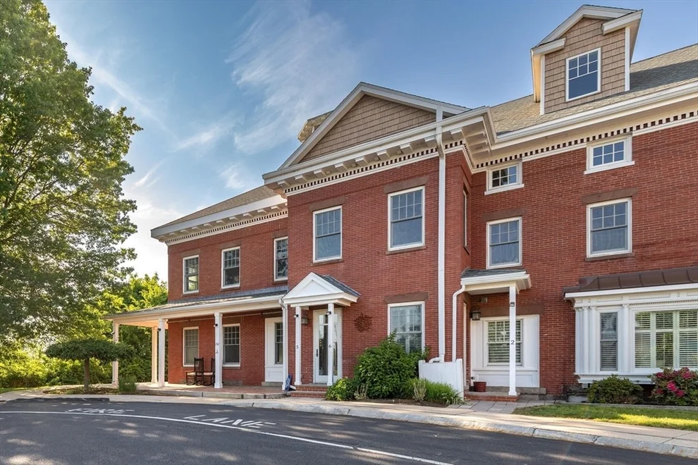 Unit for sale at 152 Water St, Danvers, MA 01923