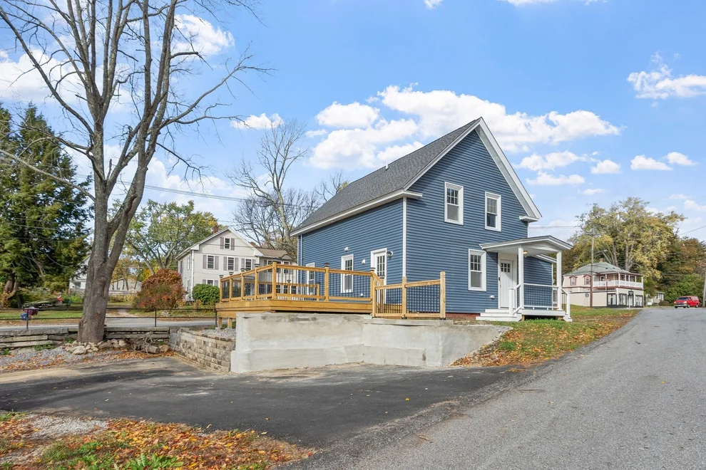 Unit for sale at 468 Parker Street, Gardner, MA 01440