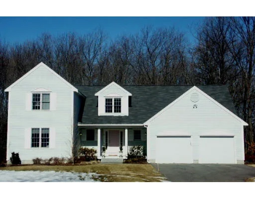 Unit for sale at 17 Goodnow Lane, Framingham, MA 01702