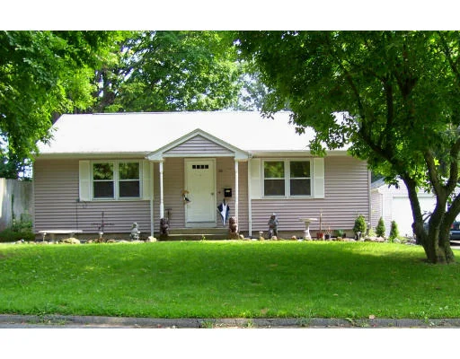 Unit for sale at 60 Helen Circle, East Longmeadow, MA 01028