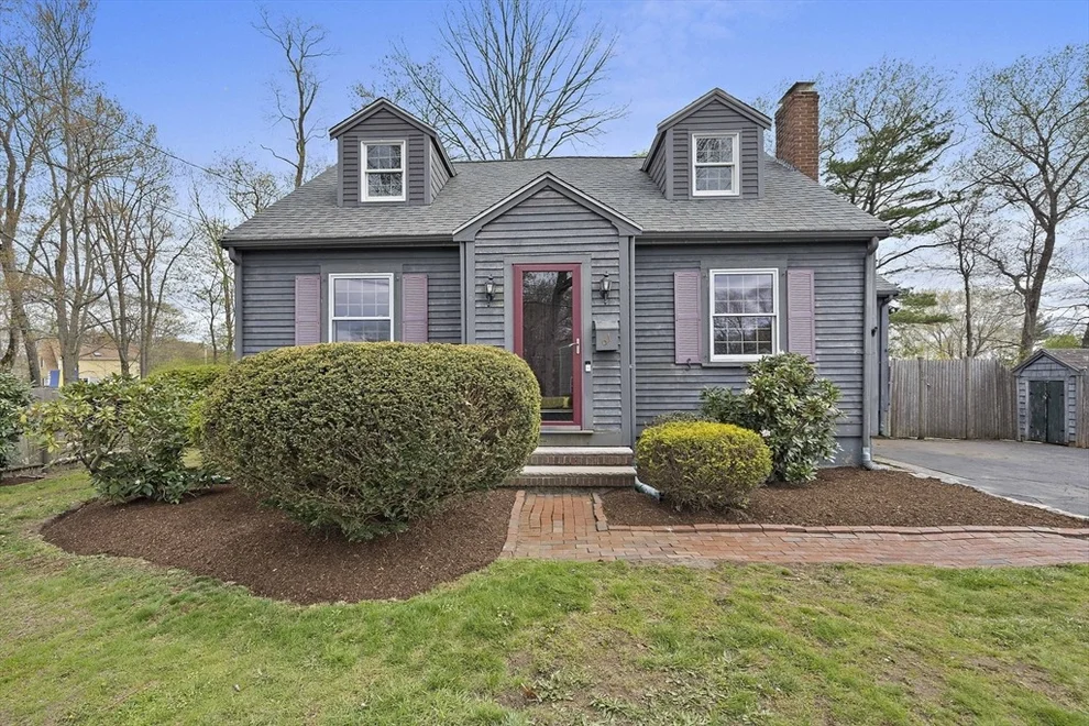 Unit for sale at 61 Belmont St, Weymouth, MA 02188