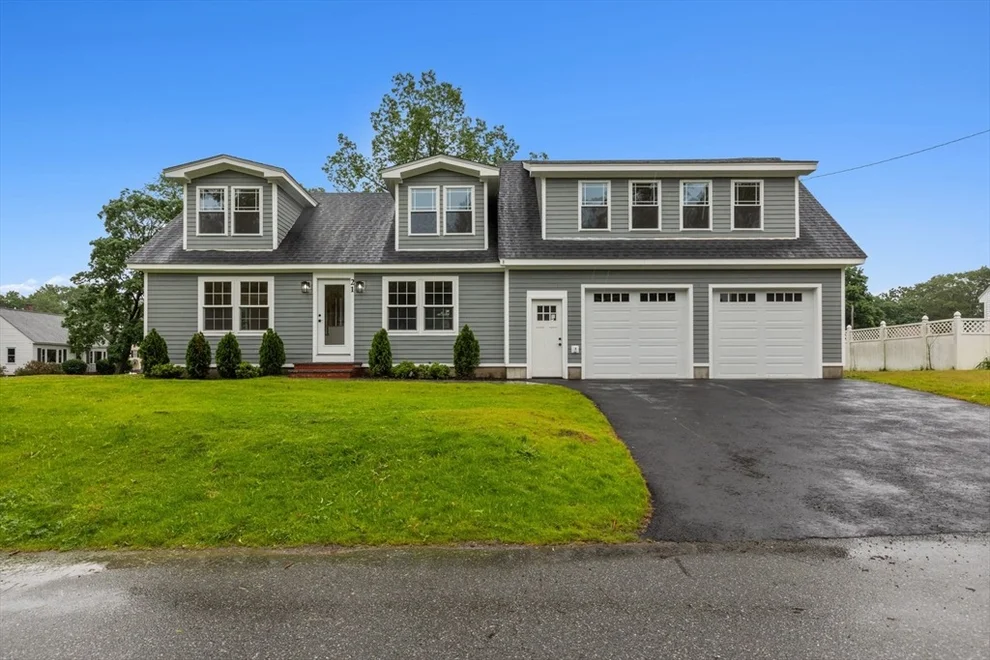 Unit for sale at 21 Rhoda St, Tewksbury, MA 01876