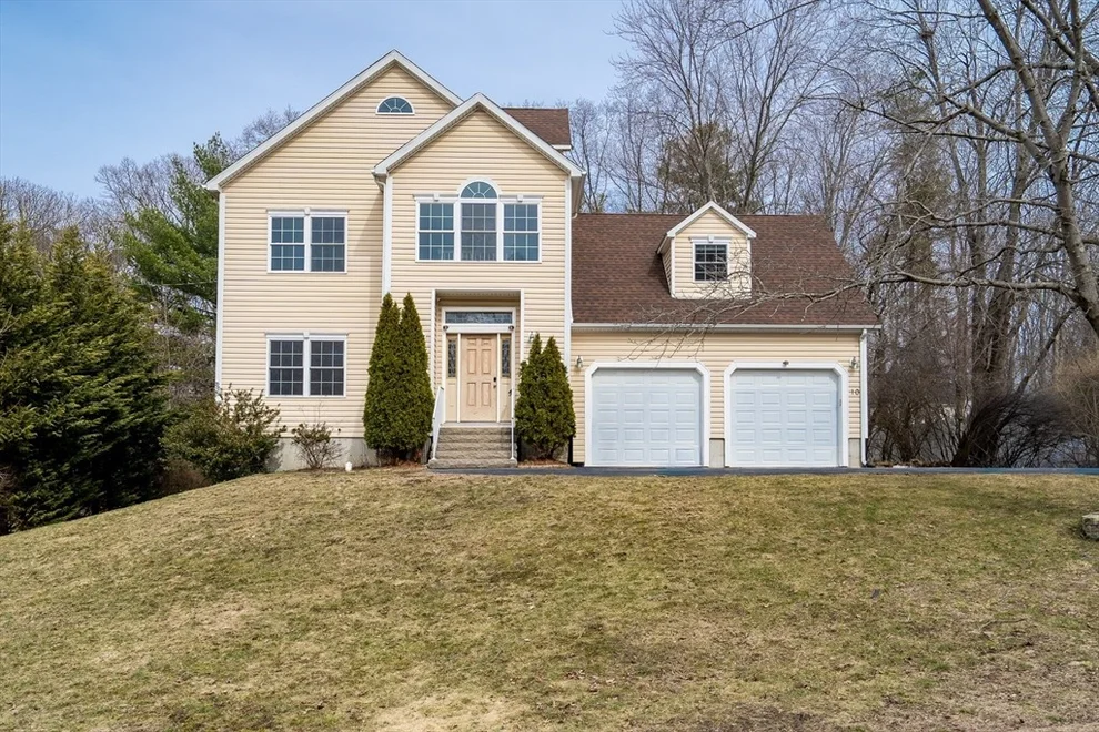 Unit for sale at 10 Moss St, Burlington, MA 01803
