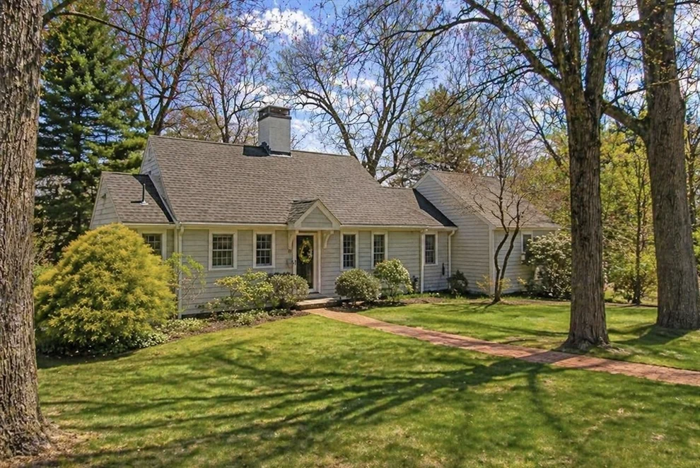 Unit for sale at 22 Standish Rd, Wellesley, MA 02481