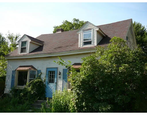 Unit for sale at 55 Upton St, Grafton, MA 01519