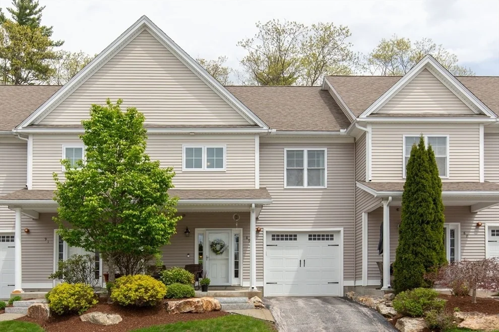 Unit for sale at 89 Woodview Way, Manchester, NH 03102