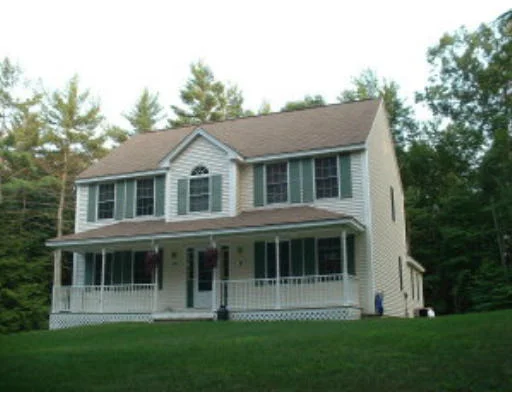 Unit for sale at 54 A North Road, Kingston, NH 03848