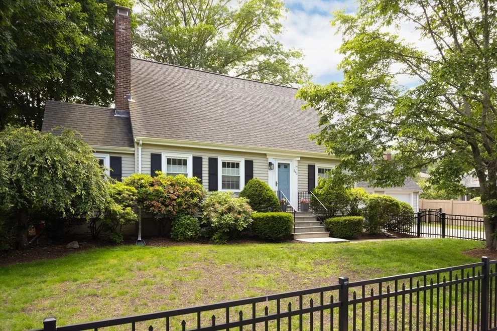 Unit for sale at 343 Greendale Ave, Needham, MA 02494