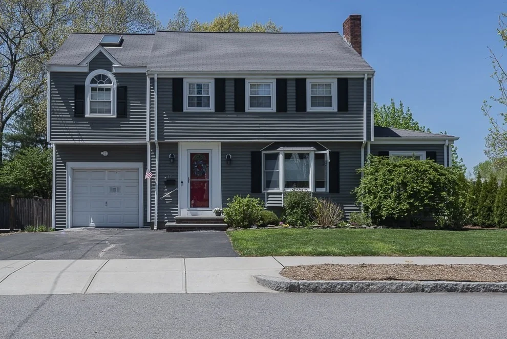 Unit for sale at 17 Woodcliff Road, Quincy, MA 02169
