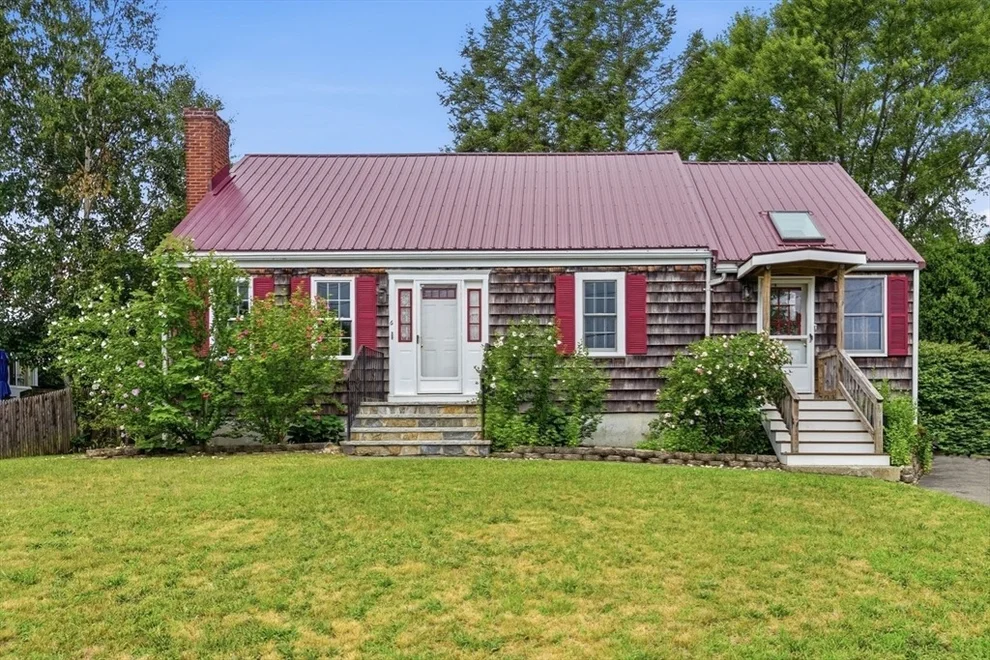 Unit for sale at 6 Devine Rd, Randolph, MA 02368