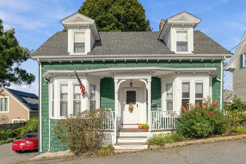 Unit for sale at 16 Churchill Place, Lynn, MA 01902