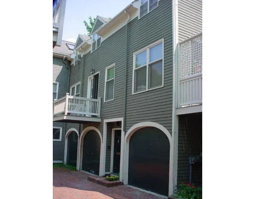 Unit for sale at 104 Hancock, Cambridge, MA 02139