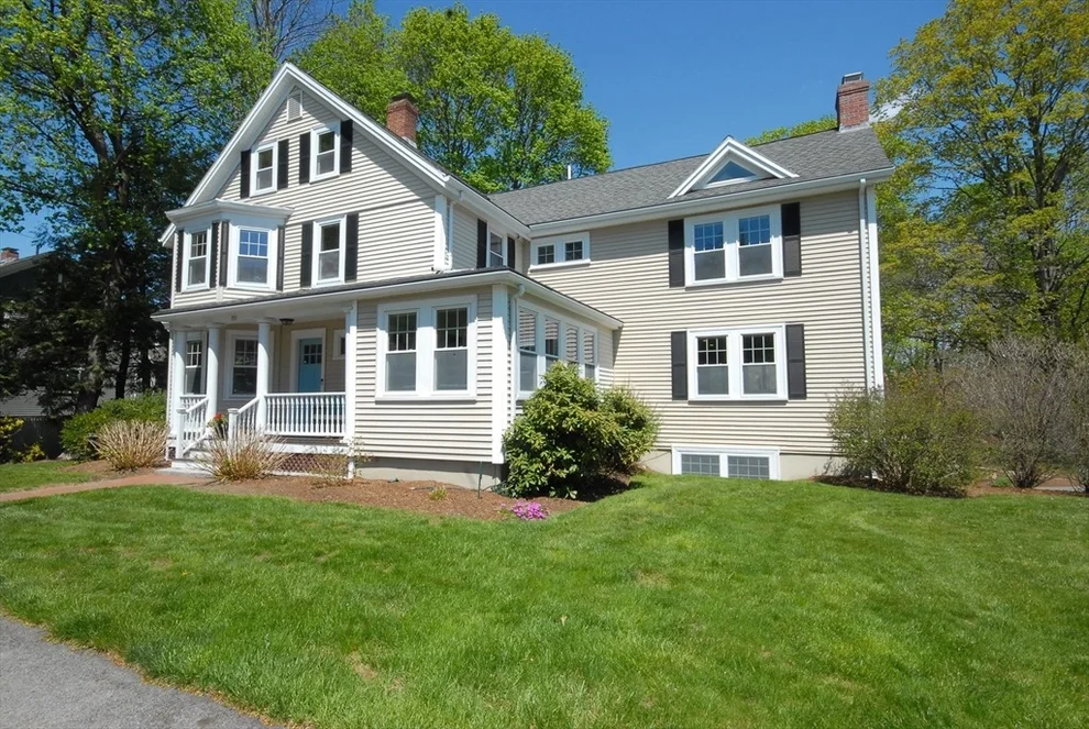 Unit for sale at 353 Thoreau St, Concord, MA 01742