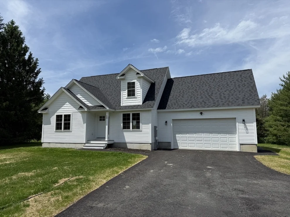 Unit for sale at 64 East St, Northfield, MA 01360