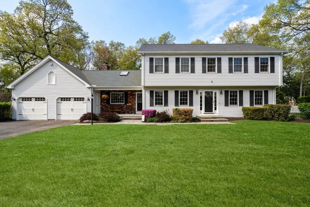 Unit for sale at 119 Pineridge Drive, Westfield, MA 01085