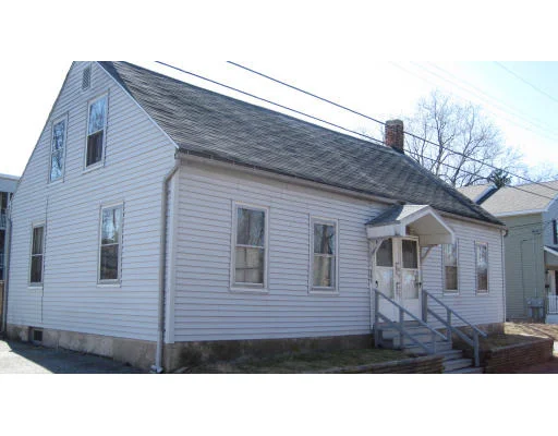 Unit for sale at 383-385 Water Street, Springfield, MA 01151