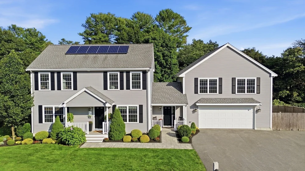 Unit for sale at 39 Tomahawk Dr, Tewksbury, MA 01876