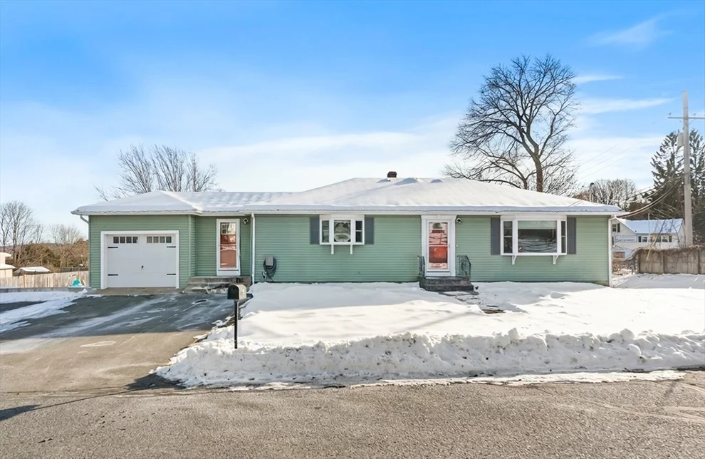 Unit for sale at 7 Saint Paul St, Fitchburg, MA 01420