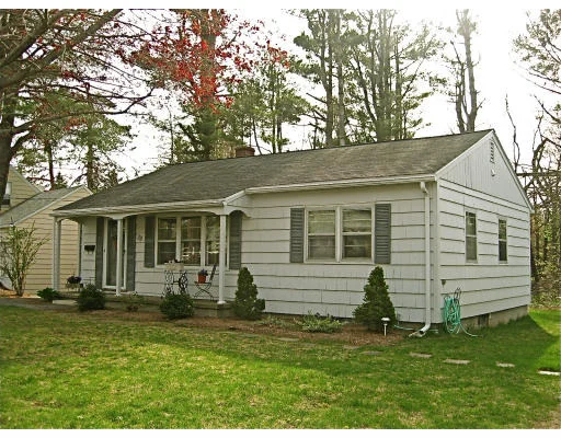 Unit for sale at 39 Stoneleigh Rd., Holden, MA 01520