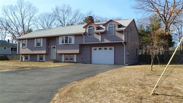 Unit for sale at 22 Roxanne Square, North Attleboro, MA 02760