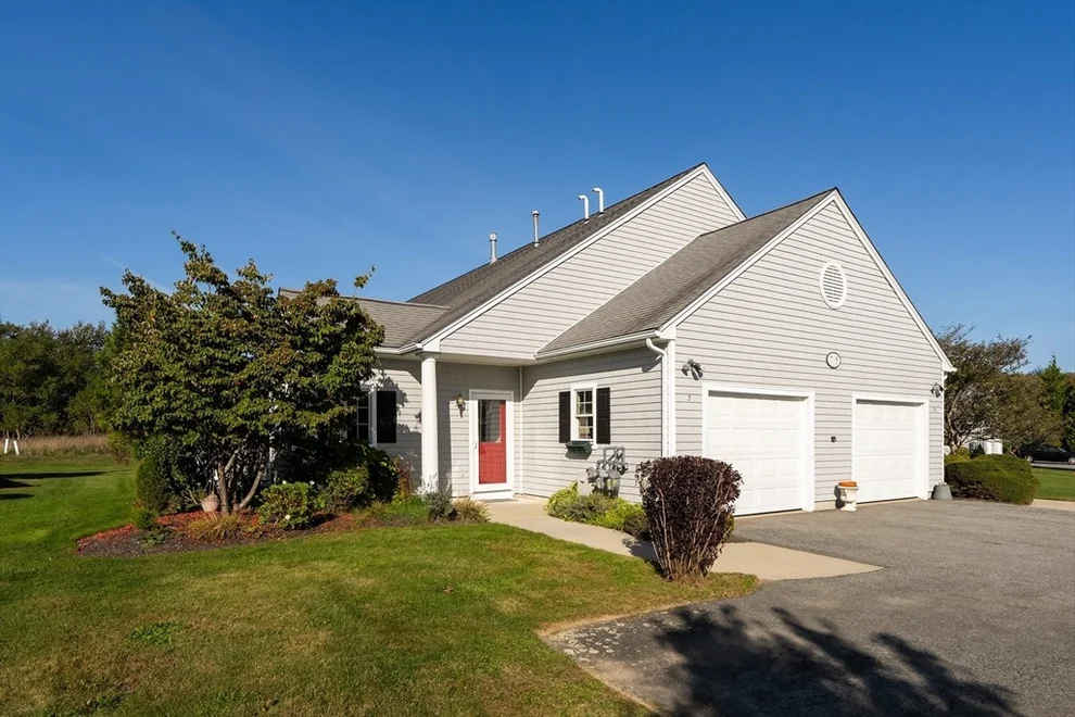 Unit for sale at 7 Village Way, Westport, MA 02790