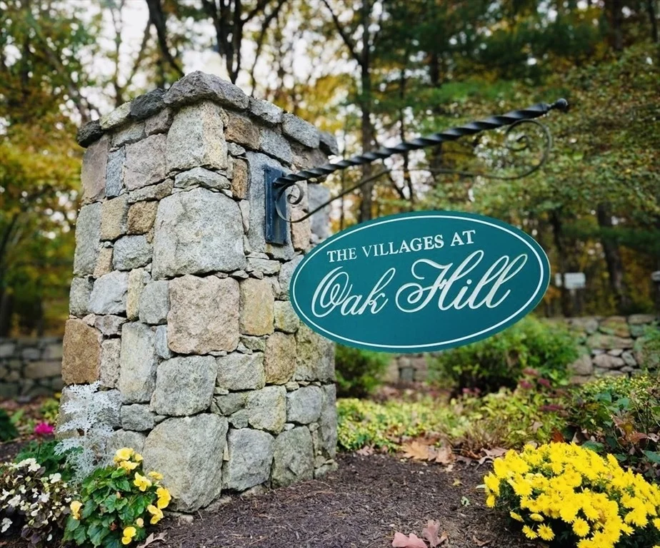 Unit for sale at 8 Dante Ave, Franklin, MA 02038