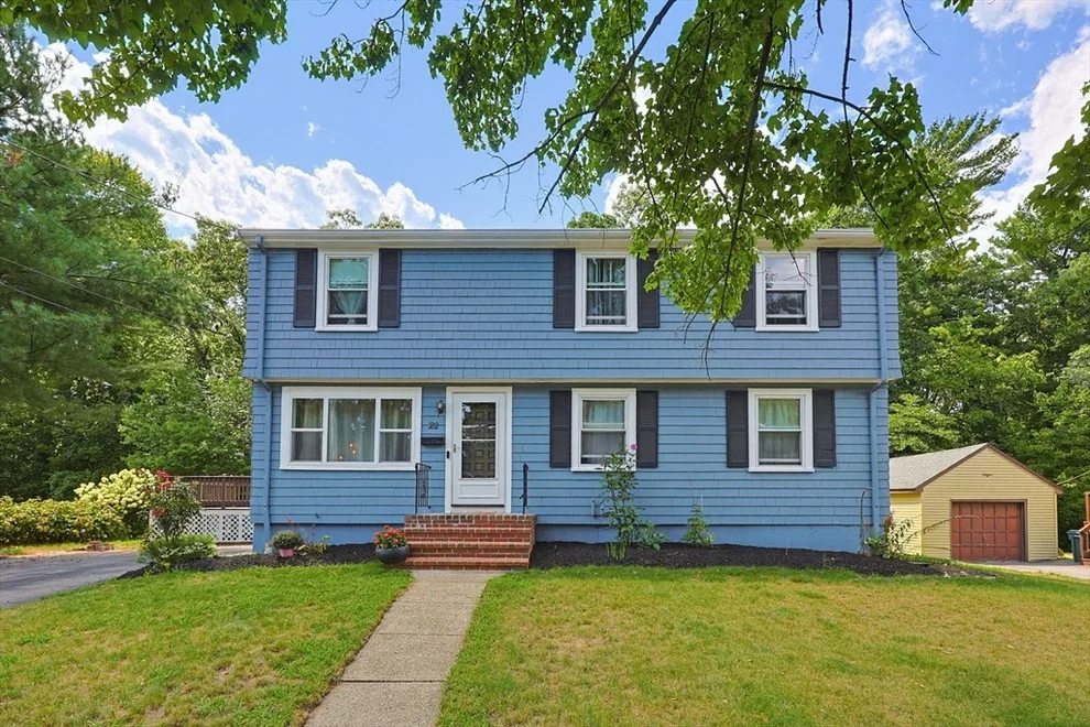 Unit for sale at 22 Harriss Ct, Abington, MA 02351