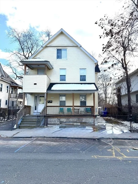 Unit for sale at 107 Tyler St, Springfield, MA 01109