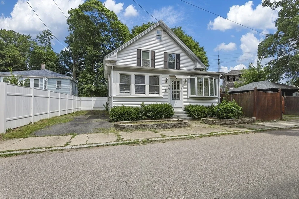 Unit for sale at 24 Perrin St, Attleboro, MA 02703