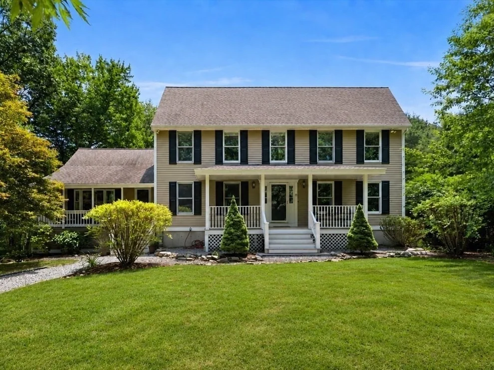 Unit for sale at 15 Hillcrest Dr, Tyngsborough, MA 01879