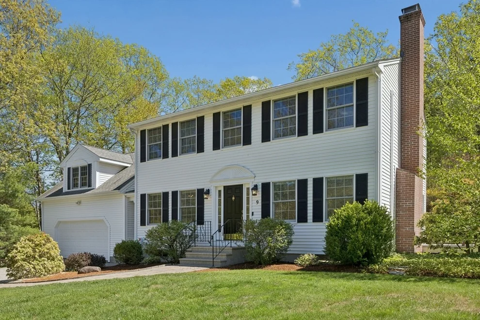 Unit for sale at 9 Wood, Mendon, MA 01756