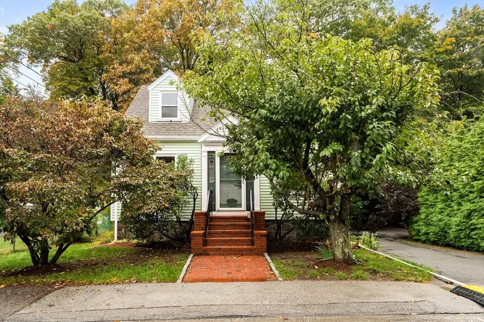 Unit for sale at 14 Howard Ct., Braintree, MA 02184