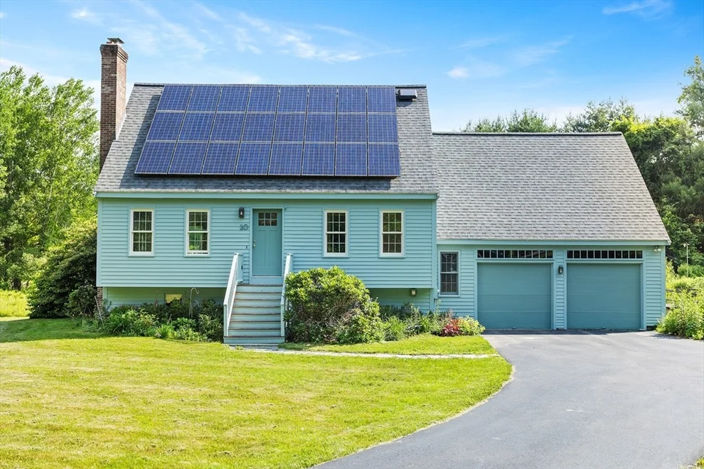 Unit for sale at 10 Farm Rd, Stow, MA 01775