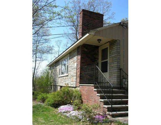 Unit for sale at 14 Skyline Dr, Arlington, MA 02474