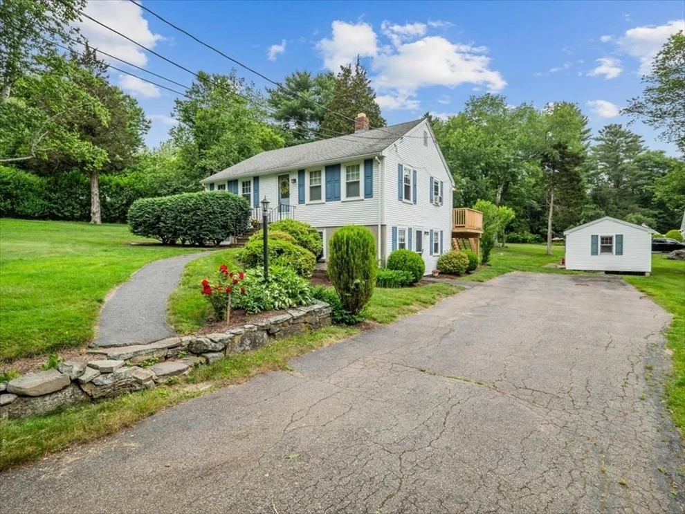 Unit for sale at 12 Allen St, Pembroke, MA 02359