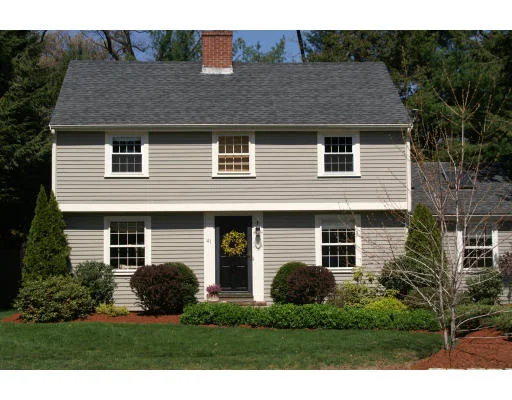 Unit for sale at 41 Hartford St, Natick, MA 01760