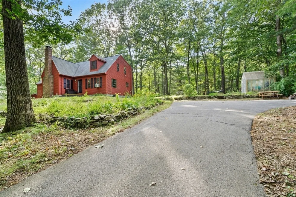 Unit for sale at 68 Borkum St, Spencer, MA 01562