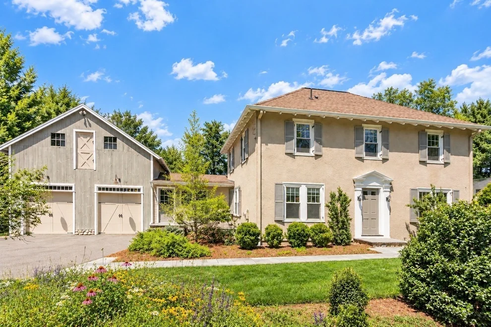 Unit for sale at 696 Main St, Concord, MA 01742