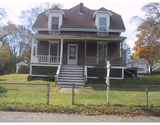 Unit for sale at 27.5 Fremont St, Plymouth, MA 02360
