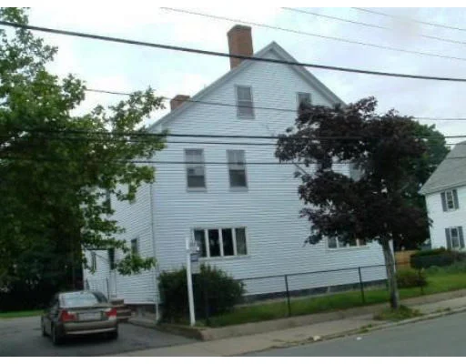 Unit for sale at 88 Spencer St, Lynn, MA 01905