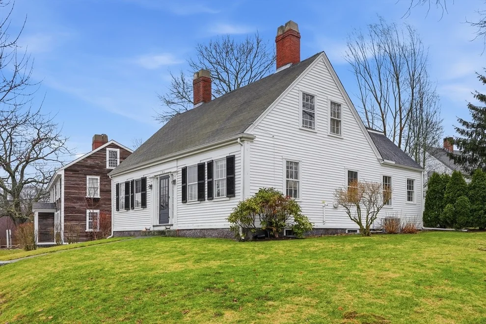 Unit for sale at 190 South Street, Hingham, MA 02043
