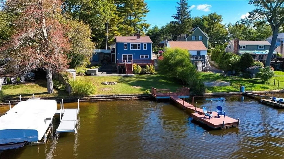 Unit for sale at 52 Acres Of Pine Rd, Coventry, RI 02816