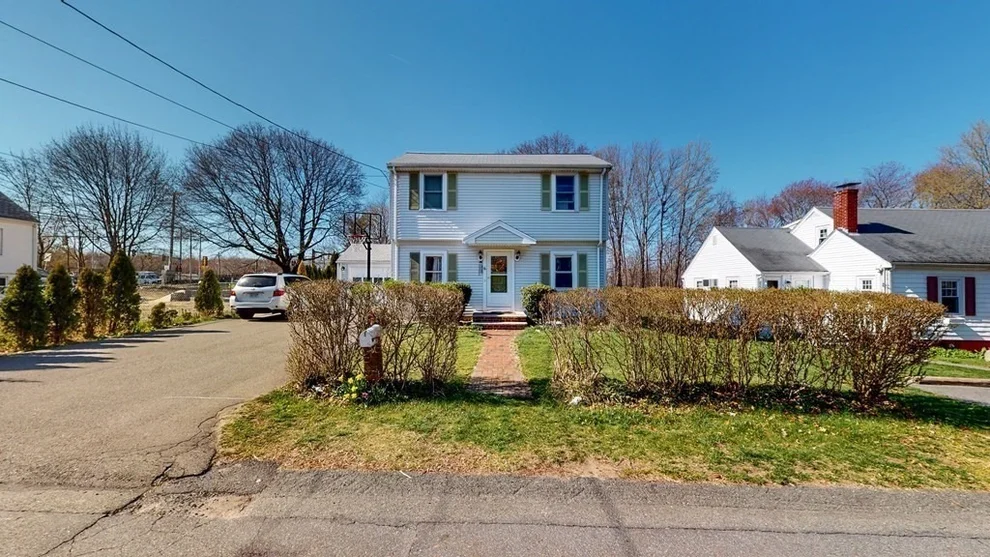 Unit for sale at 6 Everett St, Avon, MA 02322