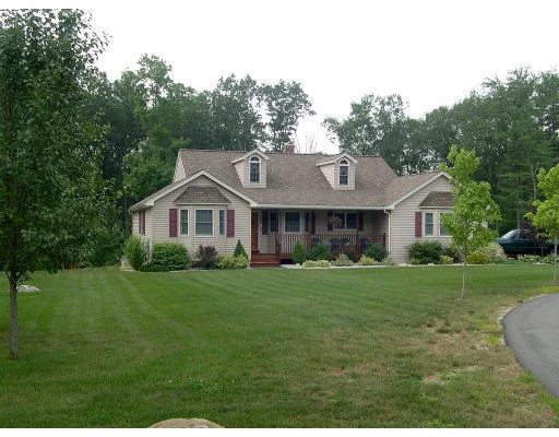 Unit for sale at 15 Hickory Hill Road, Pelham, NH 03076
