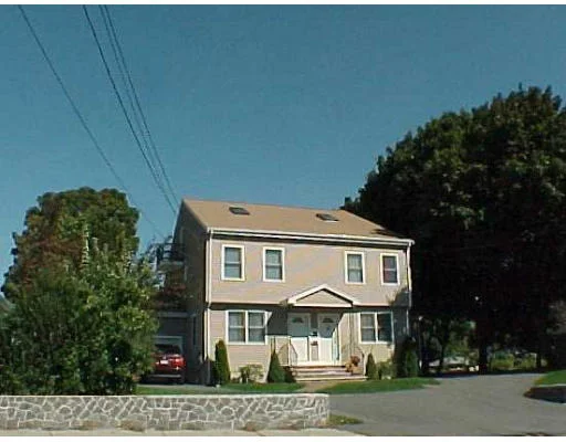 Unit for sale at 296 Water St, Wakefield, MA 01880